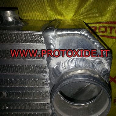 Első intercooler oldalsó és egyenes csatlakozással 6L Air-Air Intercooler