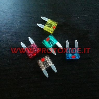 Mini fuse with integrated LED Component electronics