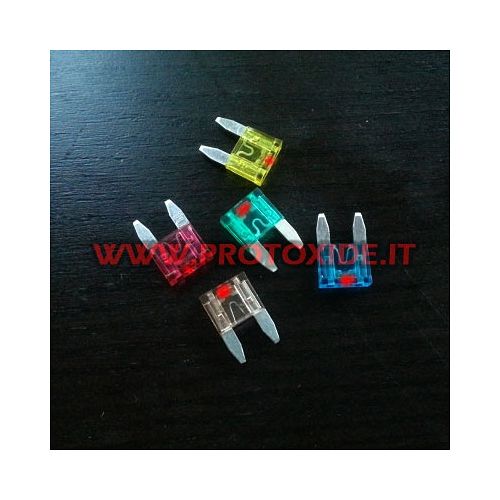 Mini fuse with integrated LED Component electronics