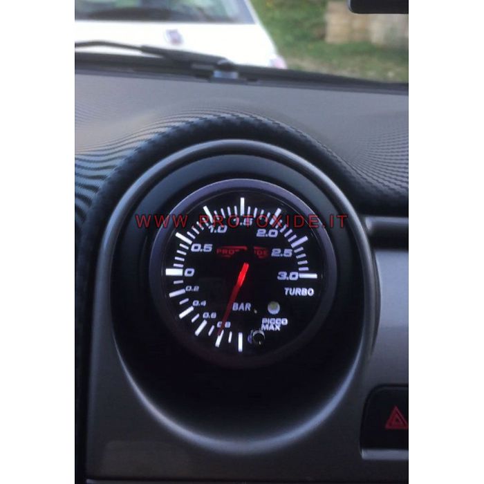 Turbo manometer, ki se lahko namesti na šobo Alfa Mito, manometer za bencin in olje